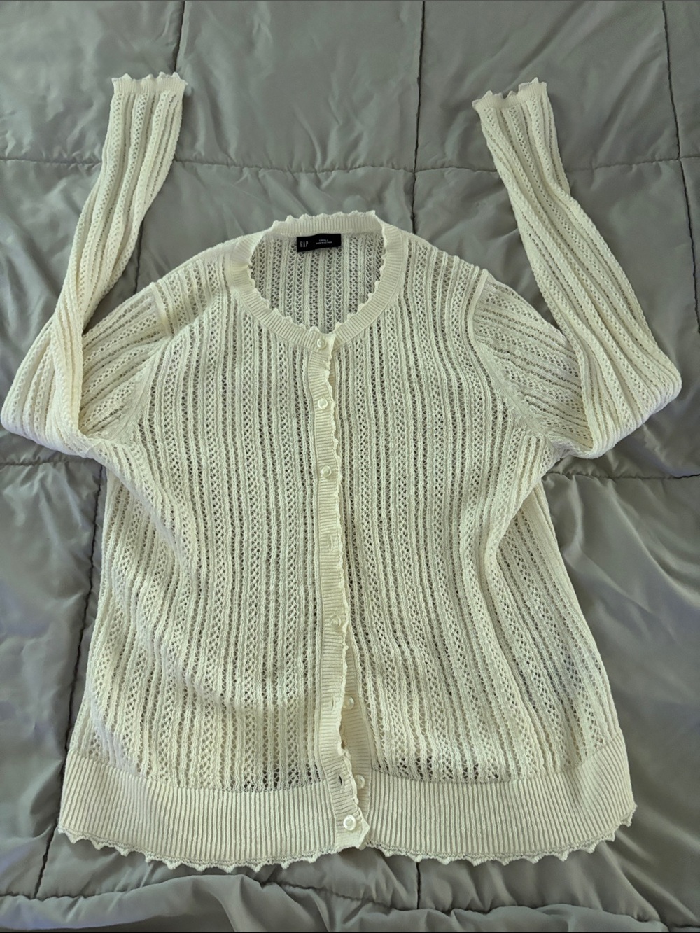 Gap Open Knit Cardigan in Cream Size Small Like New